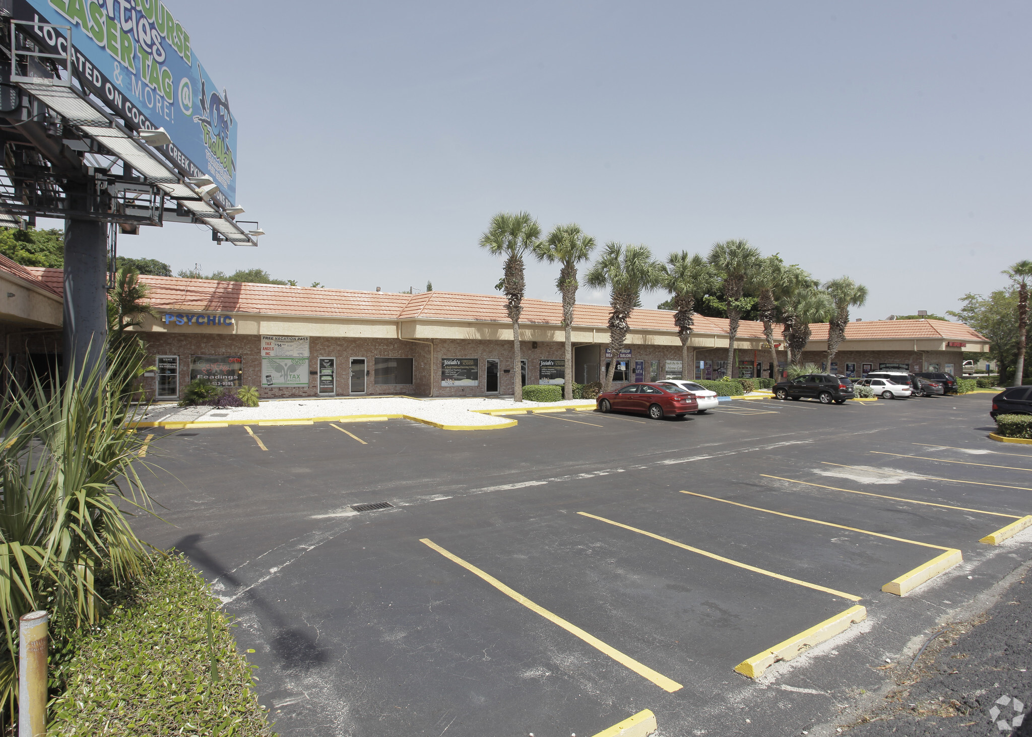 5537 N State Road 7, North Lauderdale, FL for Rent