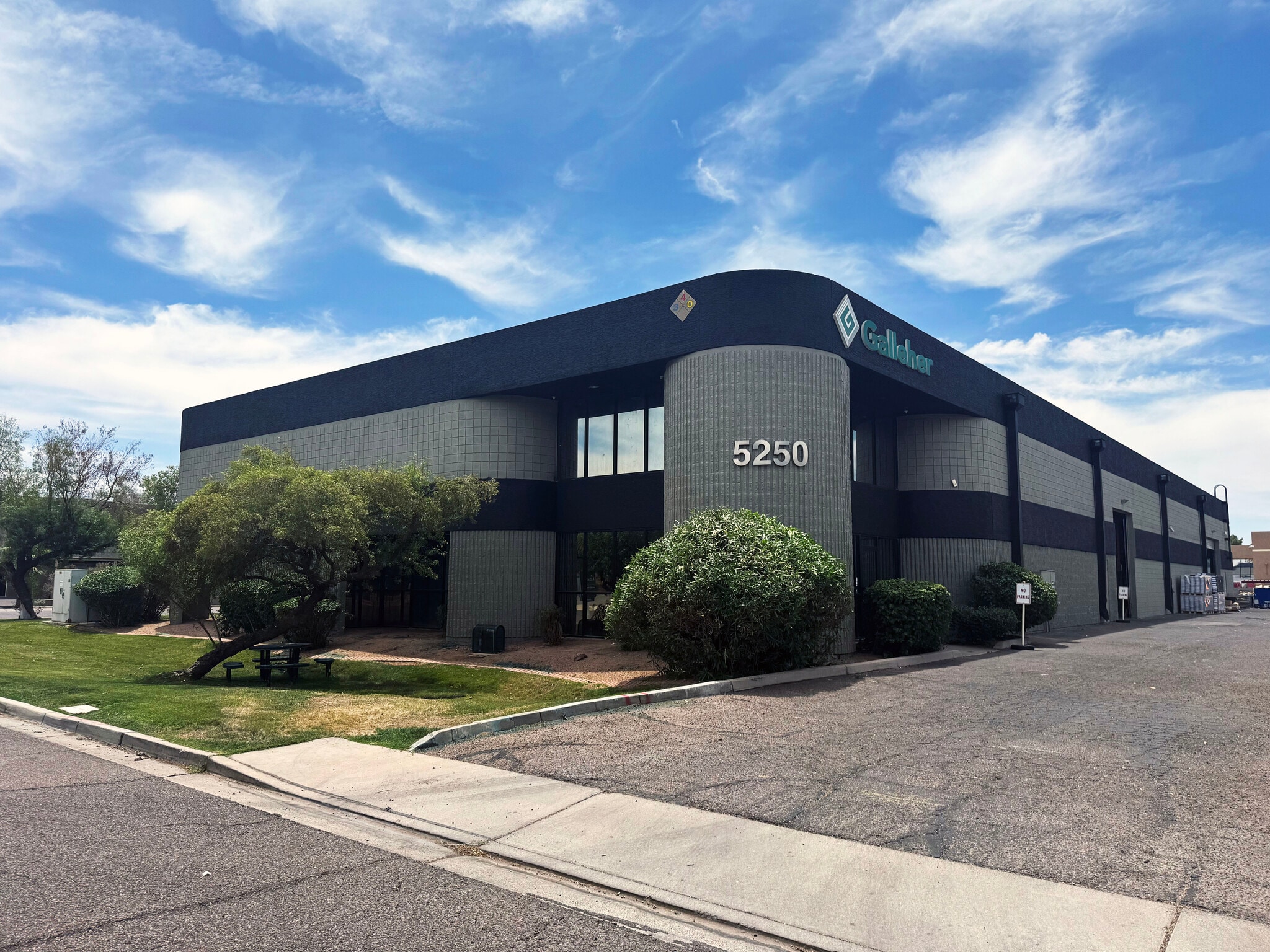 5250 S 31st Pl, Phoenix, AZ for Rent
