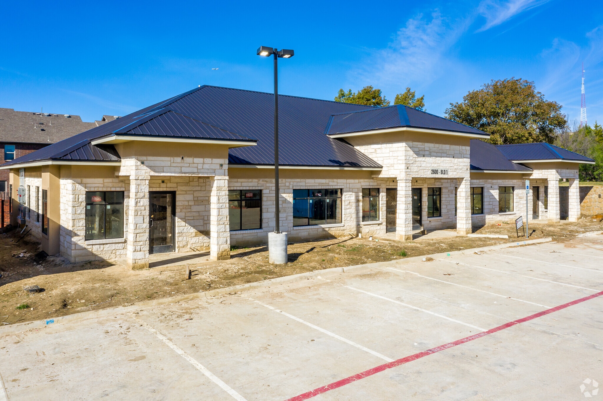 MacArthur Blvd & Vista Ridge Mall Dr, Lewisville, TX for Rent