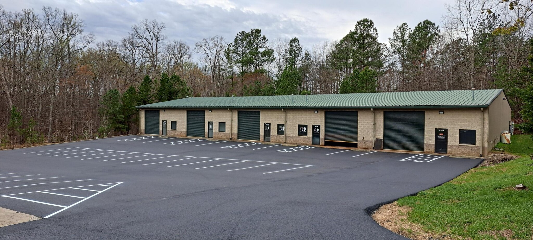 92 & 102 Industrial Way, Troy, VA for Rent