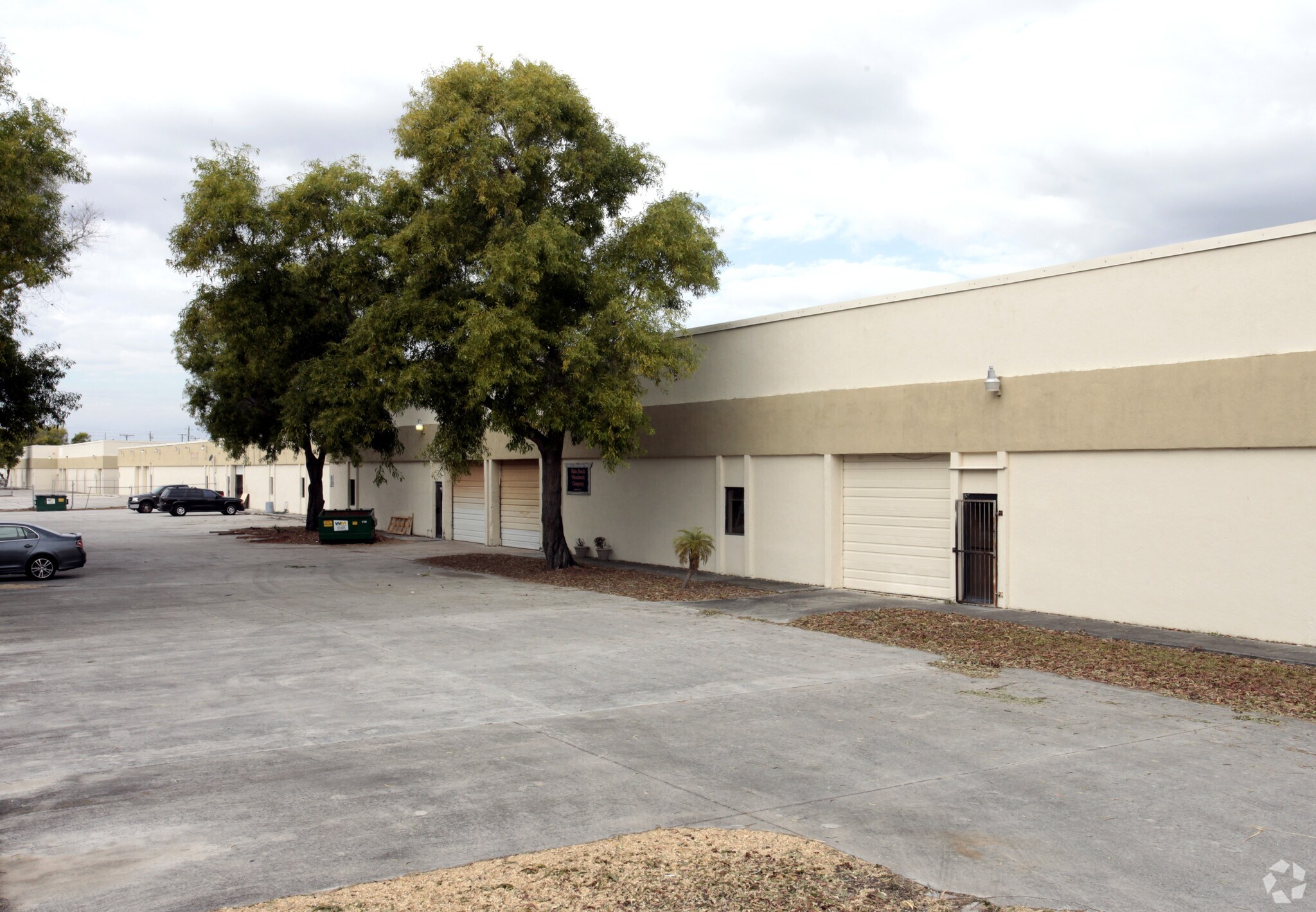 1107 53rd Ct S, Mangonia Park, FL for Rent