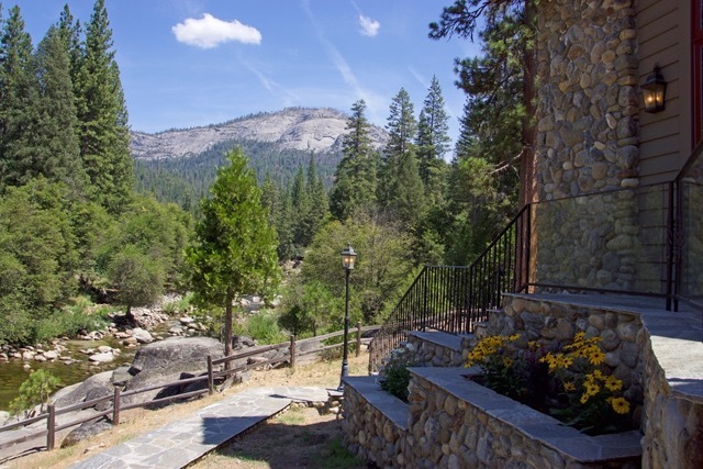 7899 Forest dr, Wawona, CA for Sale