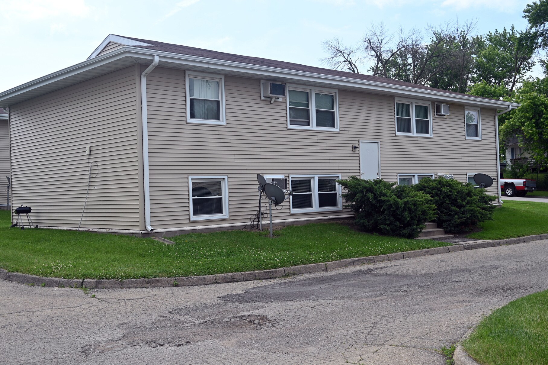 4719 Toronto St, Ames, IA for Sale