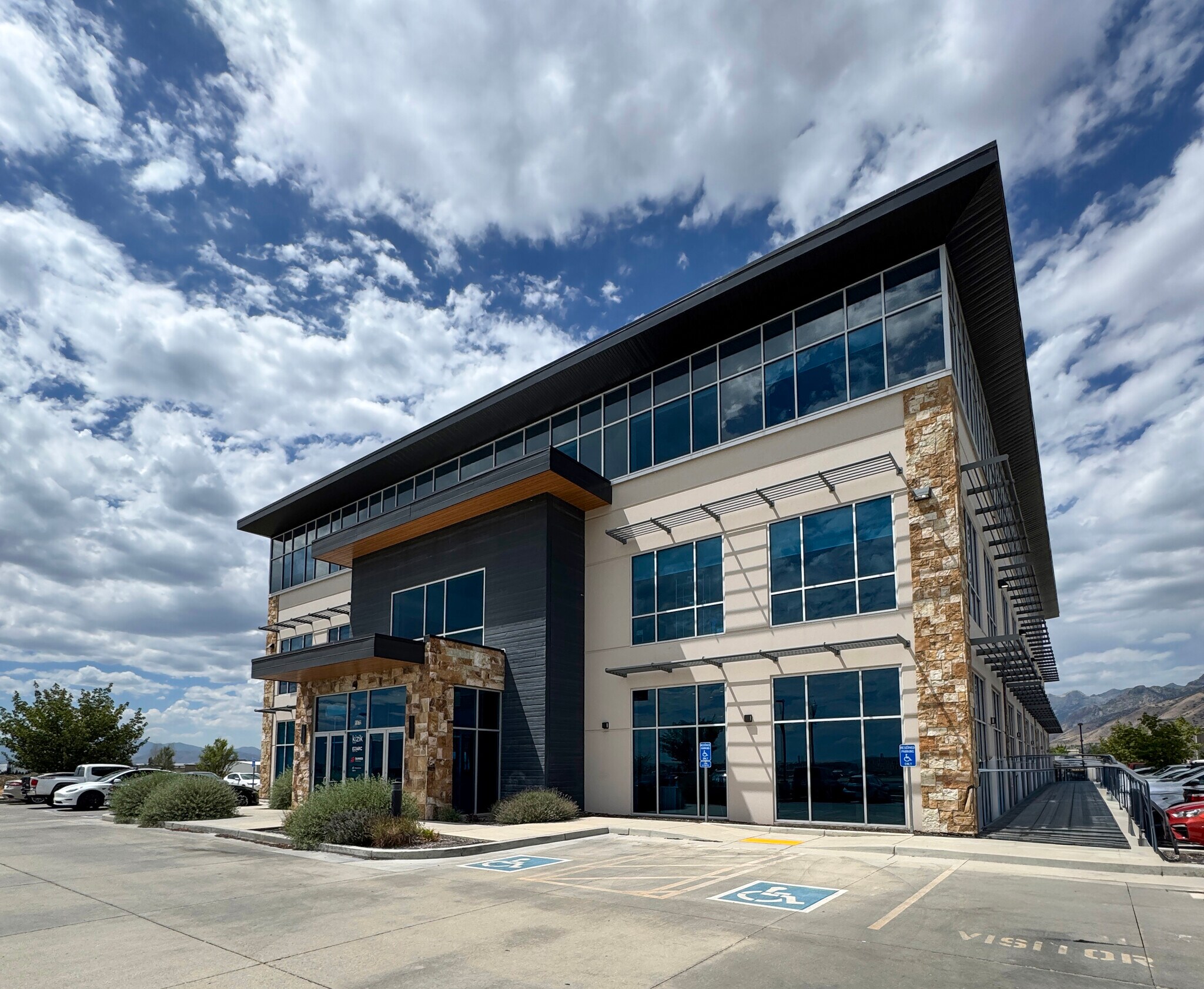 1172 W 700 N, Lindon, UT for Rent