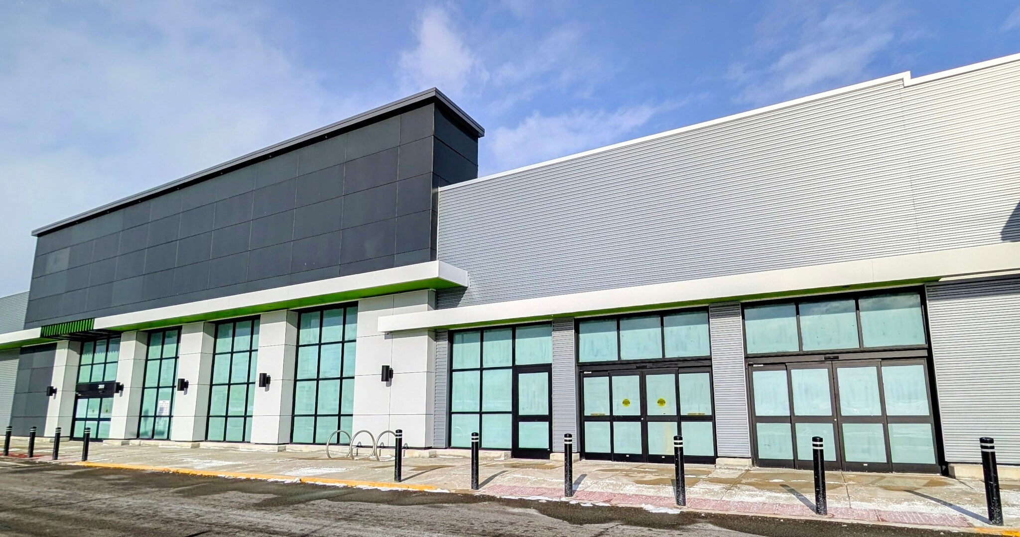 2651 S Rochester Rd, Rochester Hills, MI for Rent