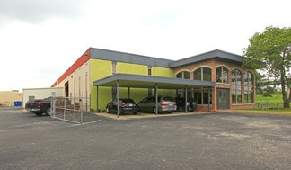 Austin, TX Showroom - 901 Reinli St