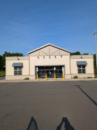 Esopus, NY Storefront - 1162 Broadway