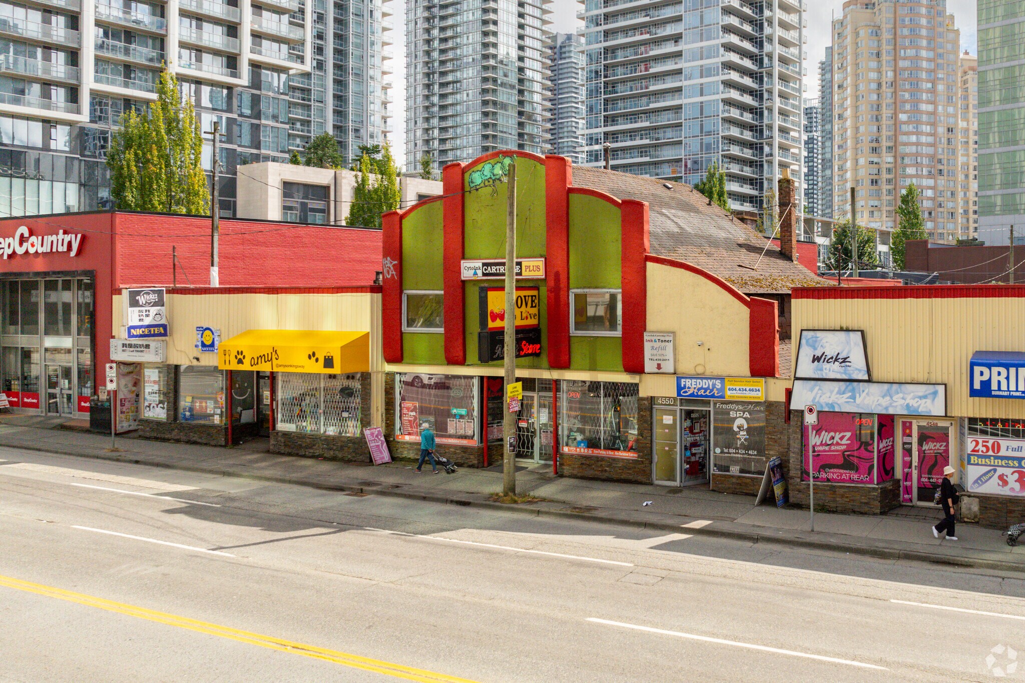 4550 Kingsway, Burnaby, BC for Rent