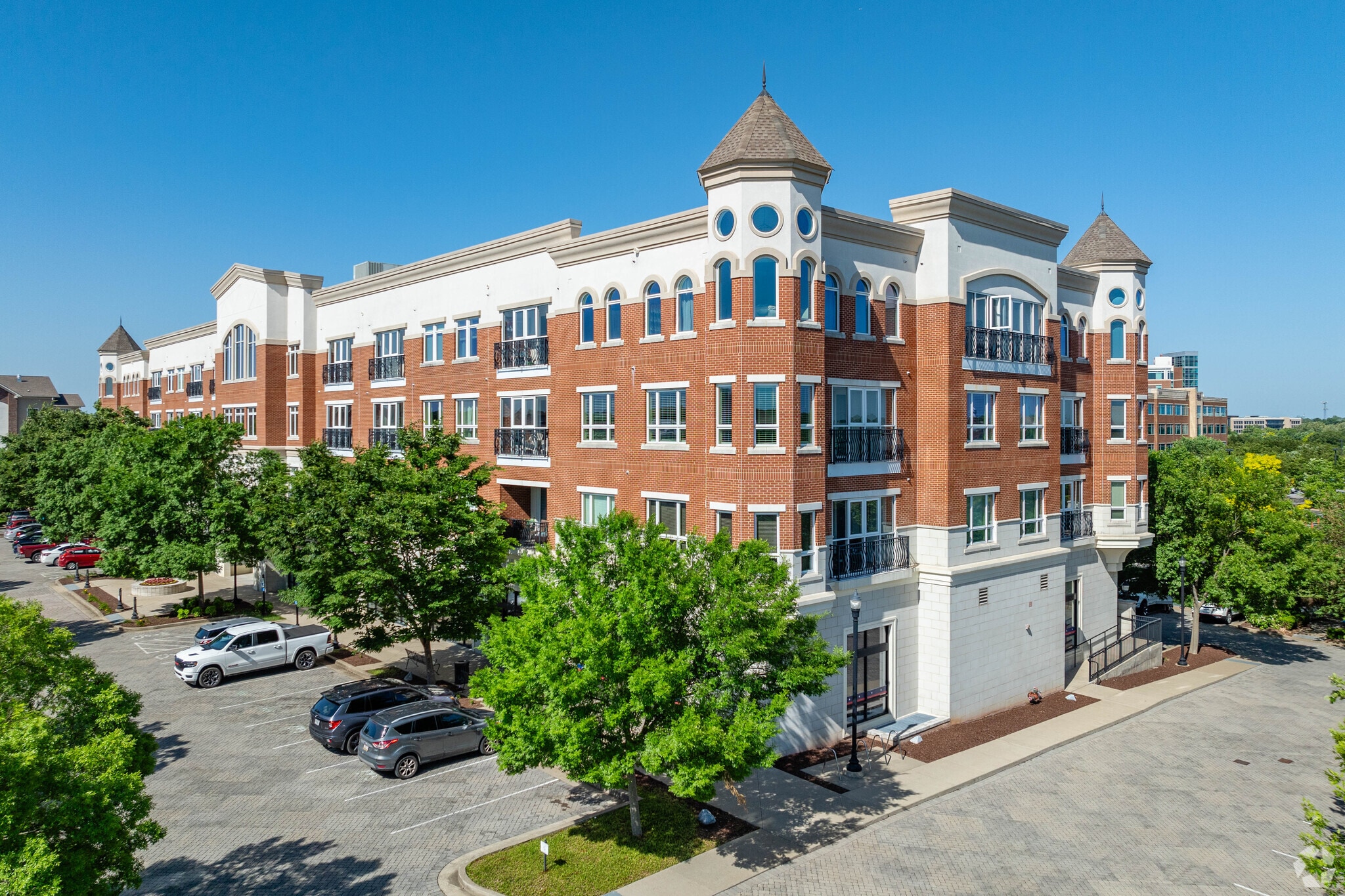 820 N Thompson Ln, Murfreesboro, TN for Sale