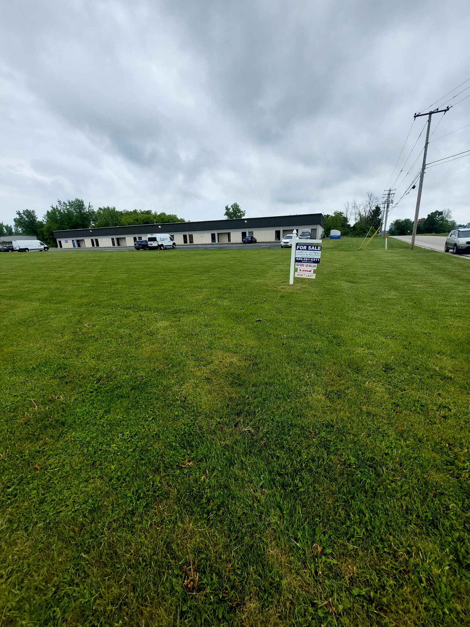 1101 Industrial Dr, Watertown, WI for Sale