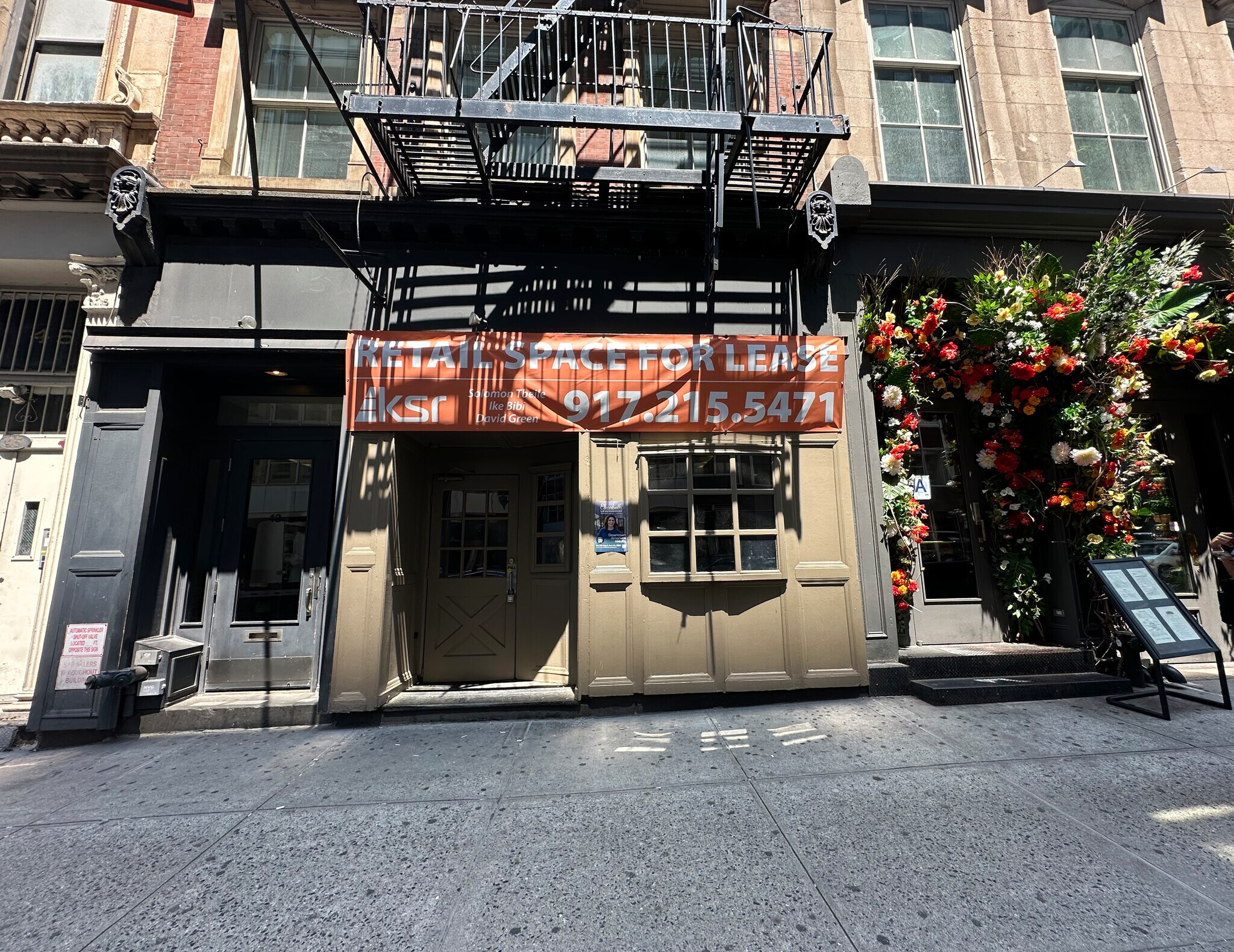 43 Murray St, New York, NY for Rent