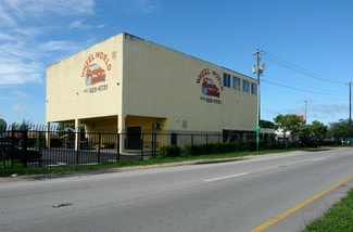 Opa Locka, FL Retail - 4690 NW 167th St