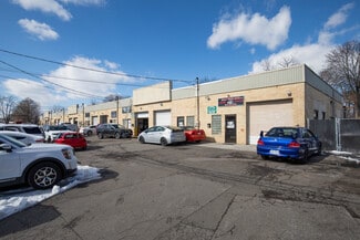 Ronkonkoma, NY Industrial - 801-823 S 1st St