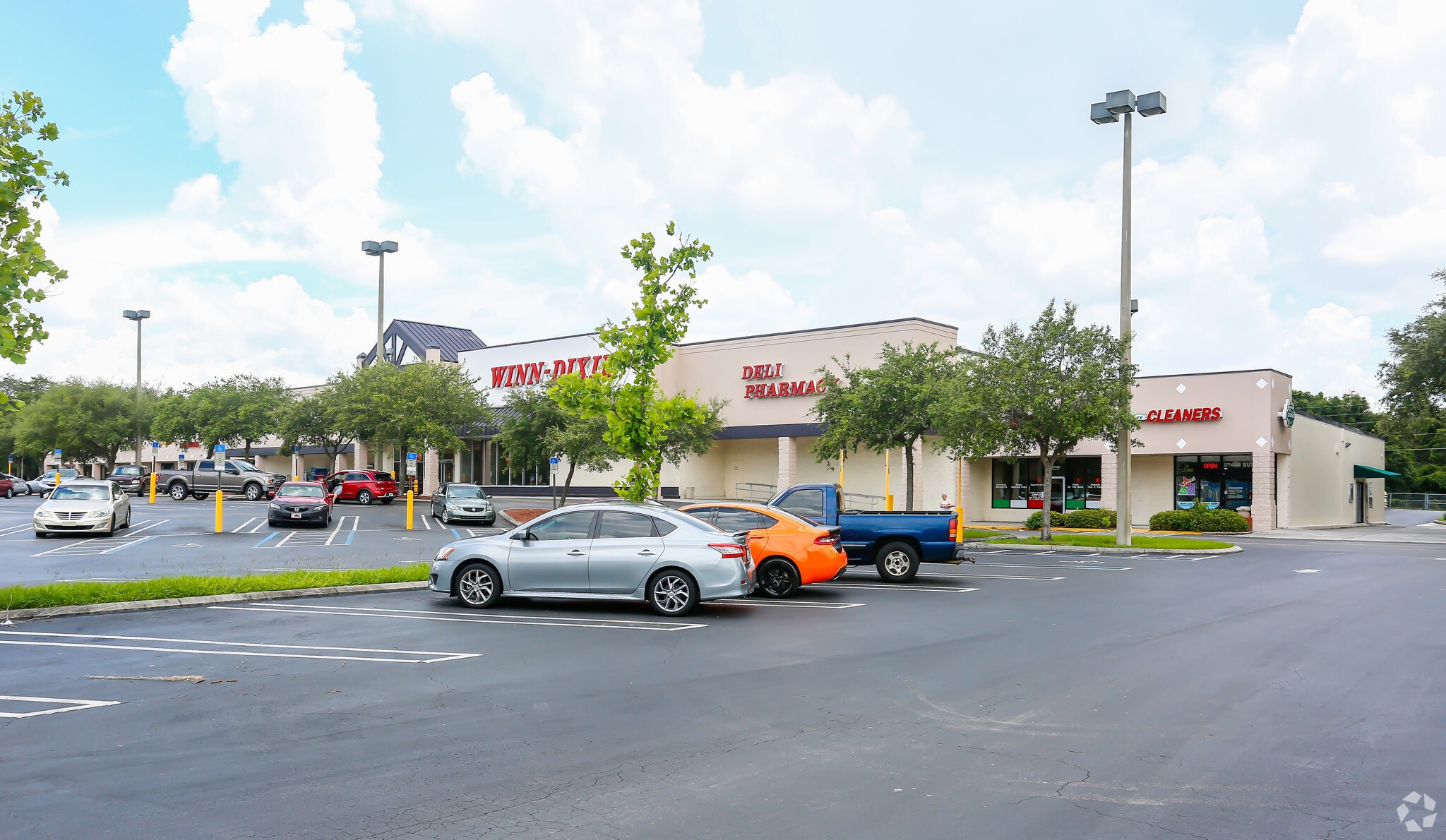 27405 US Highway 27, Leesburg, FL for Rent