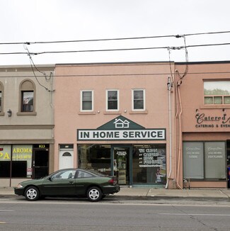Toronto, ON Storefront Retail/Residential - 817-819 O'connor Dr