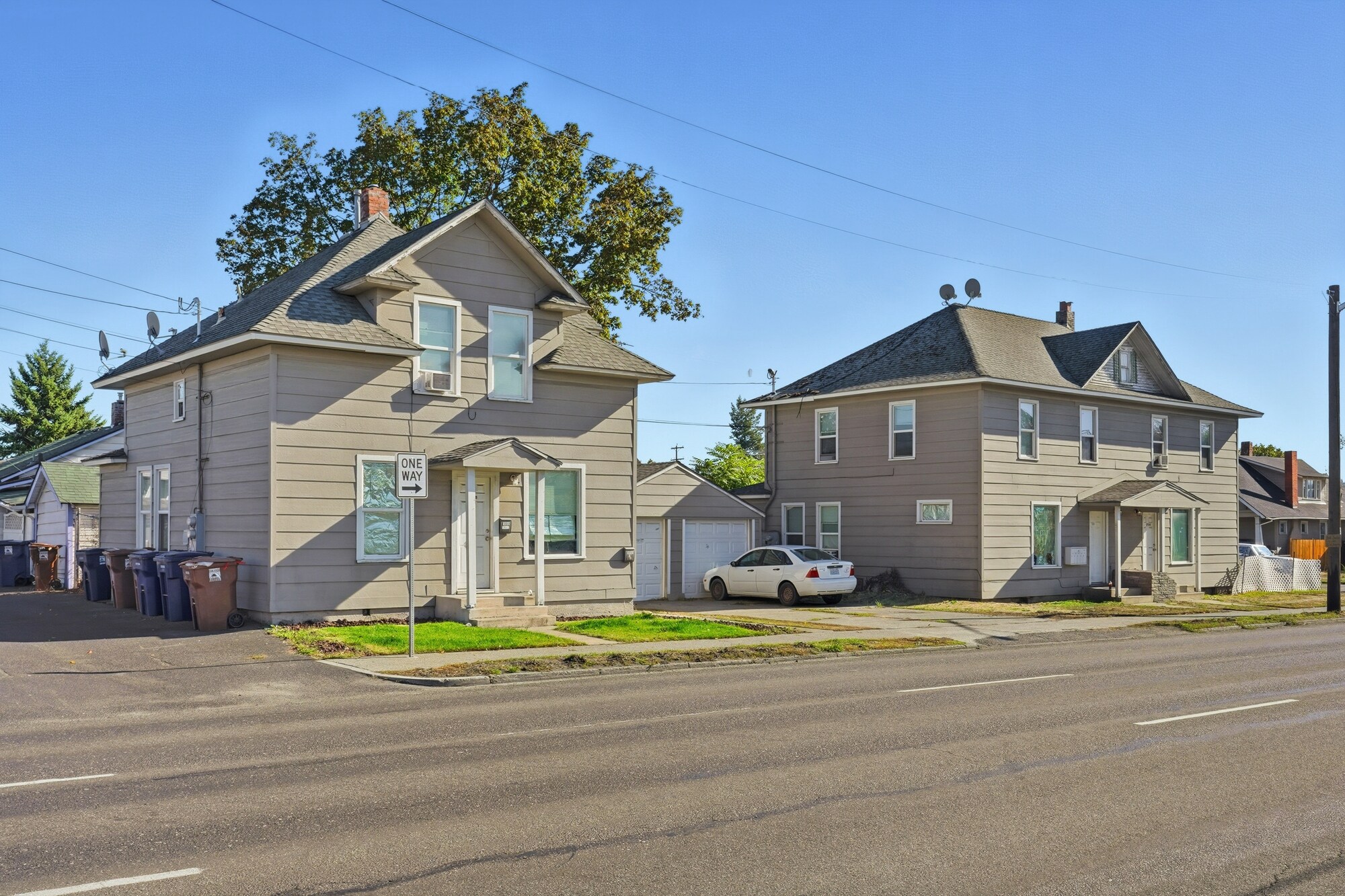 1704-1712 N Ash St, Spokane, WA for Sale