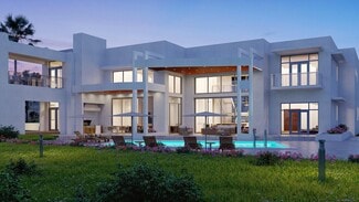 Pinecrest, FL Residential - 6300 SW 104th St