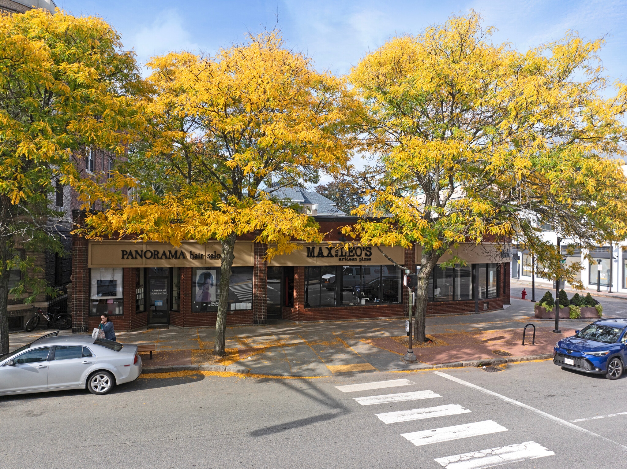 323-325 Washington St, Newton, MA for Rent