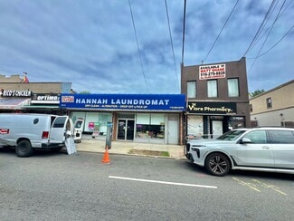 Middle Village, NY Storefront Retail/Office - 7511-7513 Metropolitan Ave Middle Village, NY Storefront Retail/Office - 7511-7513 Metropolitan Ave