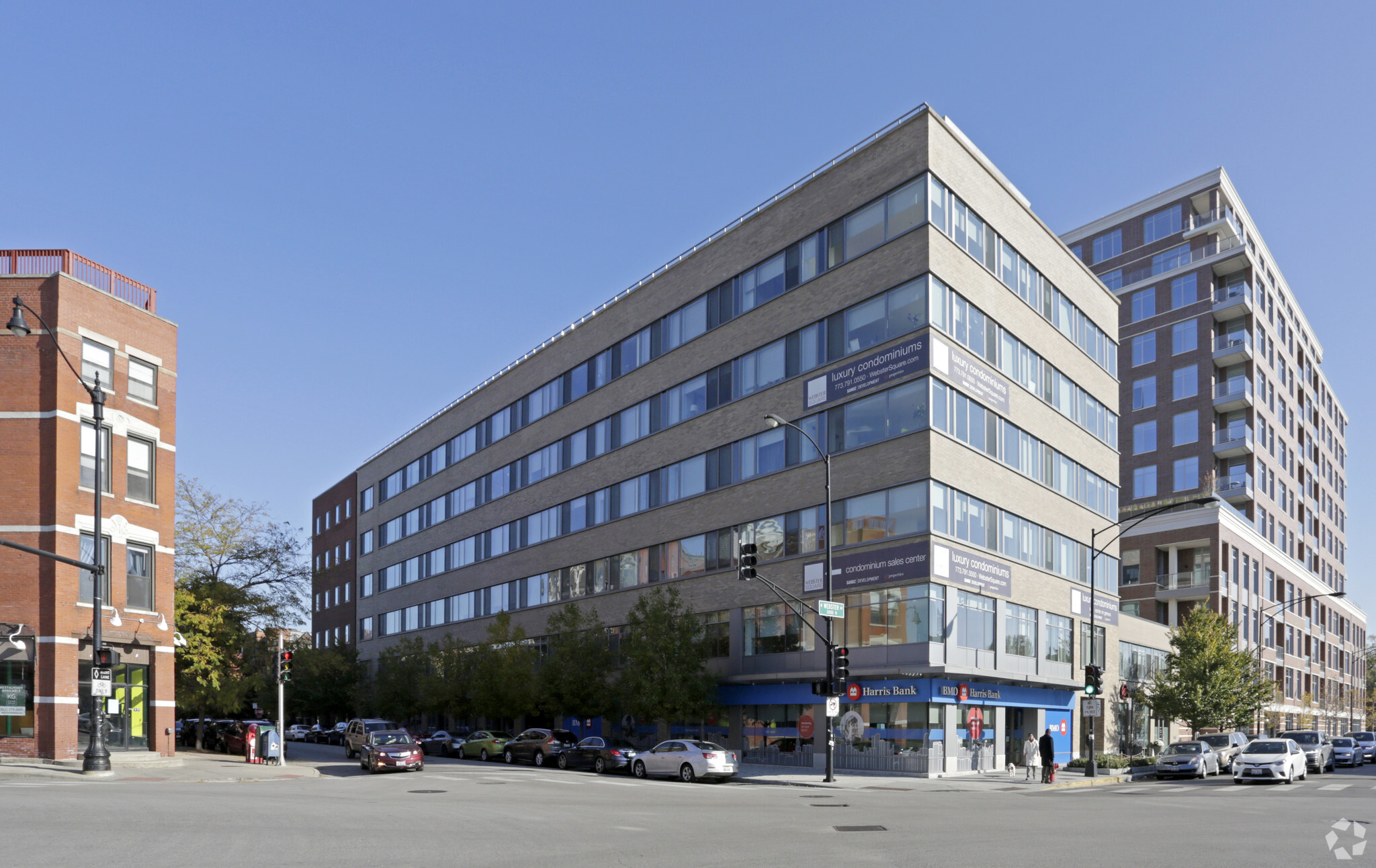 558 W Webster Ave, Chicago, IL for Rent