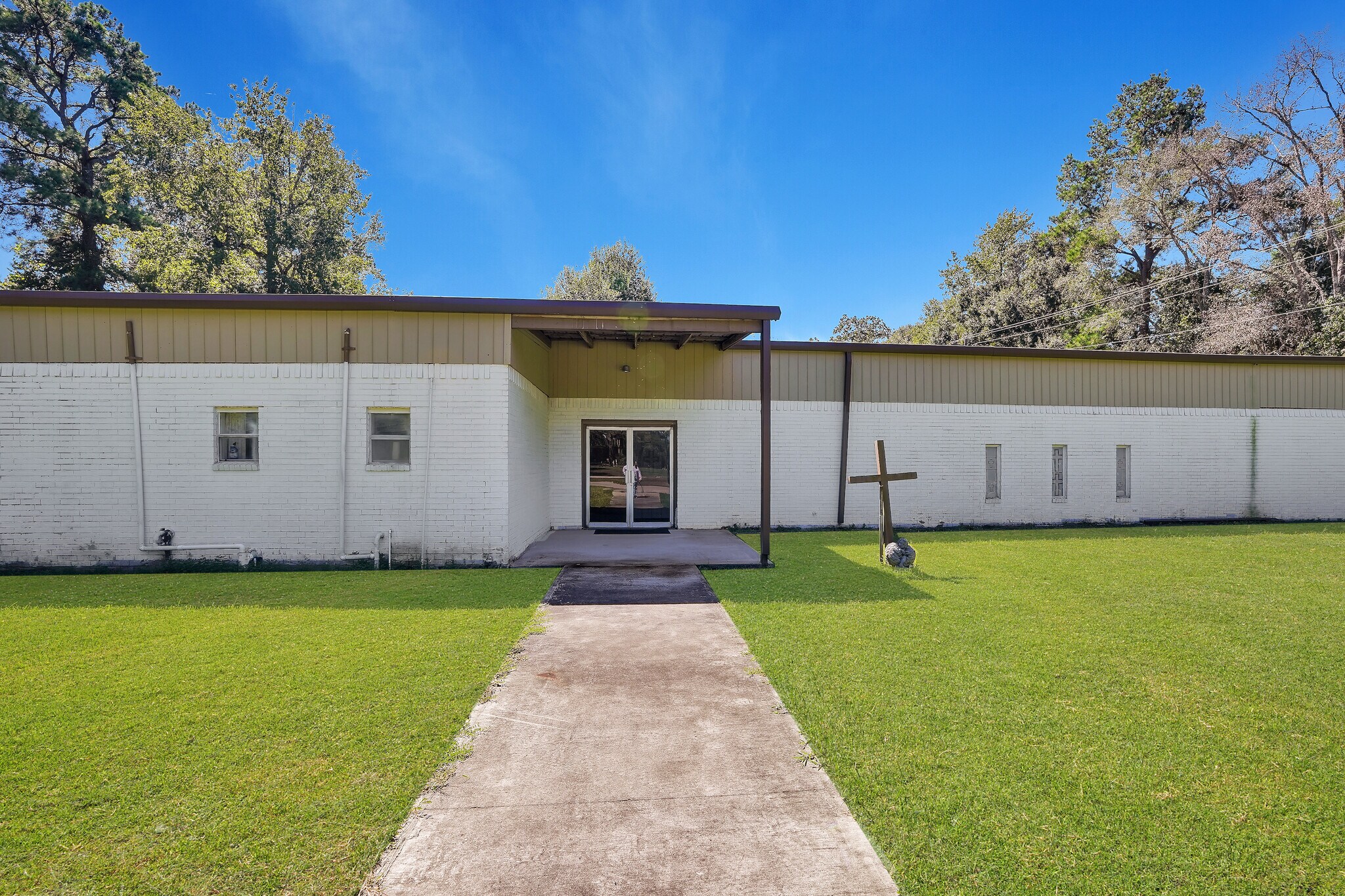 29 County Road 2295, Cleveland, TX for Sale
