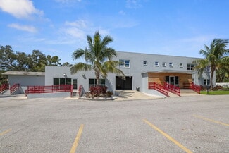Saint Petersburg, FL Showroom - 10830 Navajo Dr