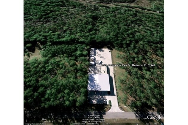 2379 Commercial Park Dr, Marianna, FL for Sale
