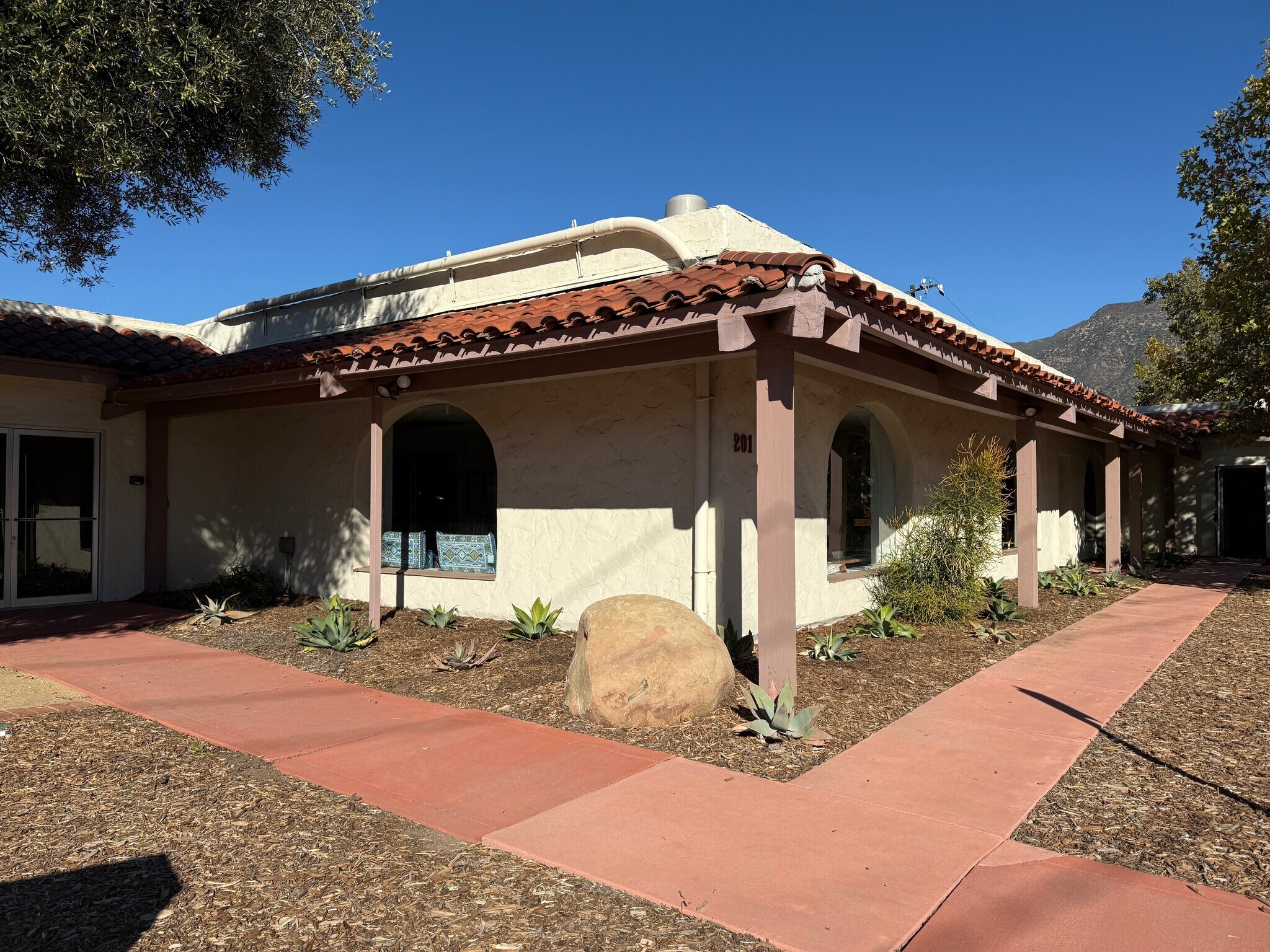 201 Bryant St, Ojai, CA for Rent