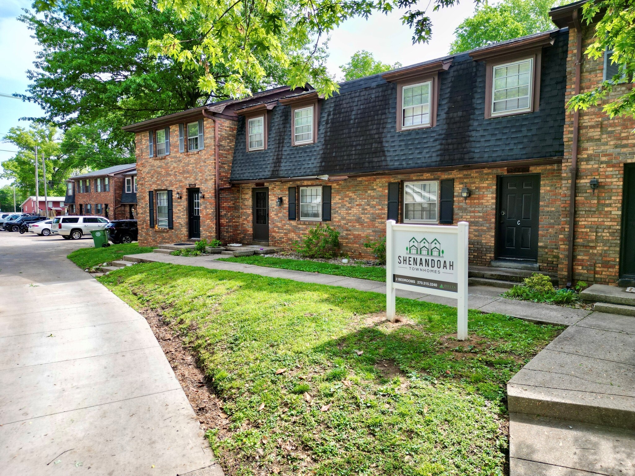 242 Shenandoah Pl, Henderson, KY for Sale