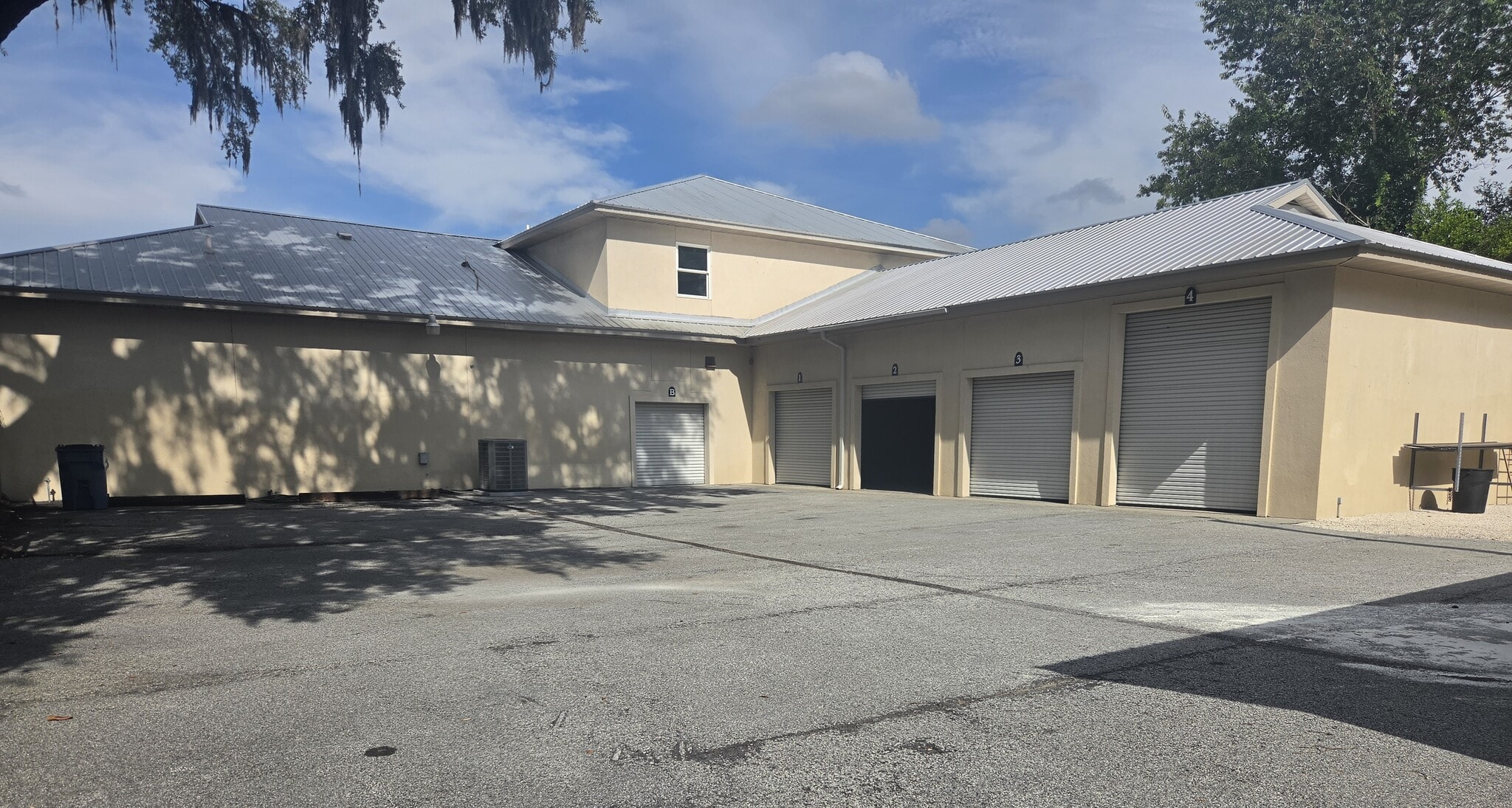 2400 Newcastle St, Brunswick, GA for Rent