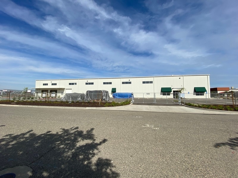 1945 Industrial Way, Sanger, CA for Sale