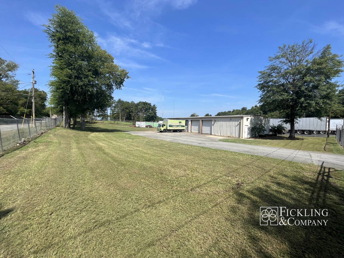 575 Bell Ave Macon, GA 31204 Industrial Property for Lease on