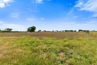 Crawford, TX Residential - 729 Twin Bends Rd