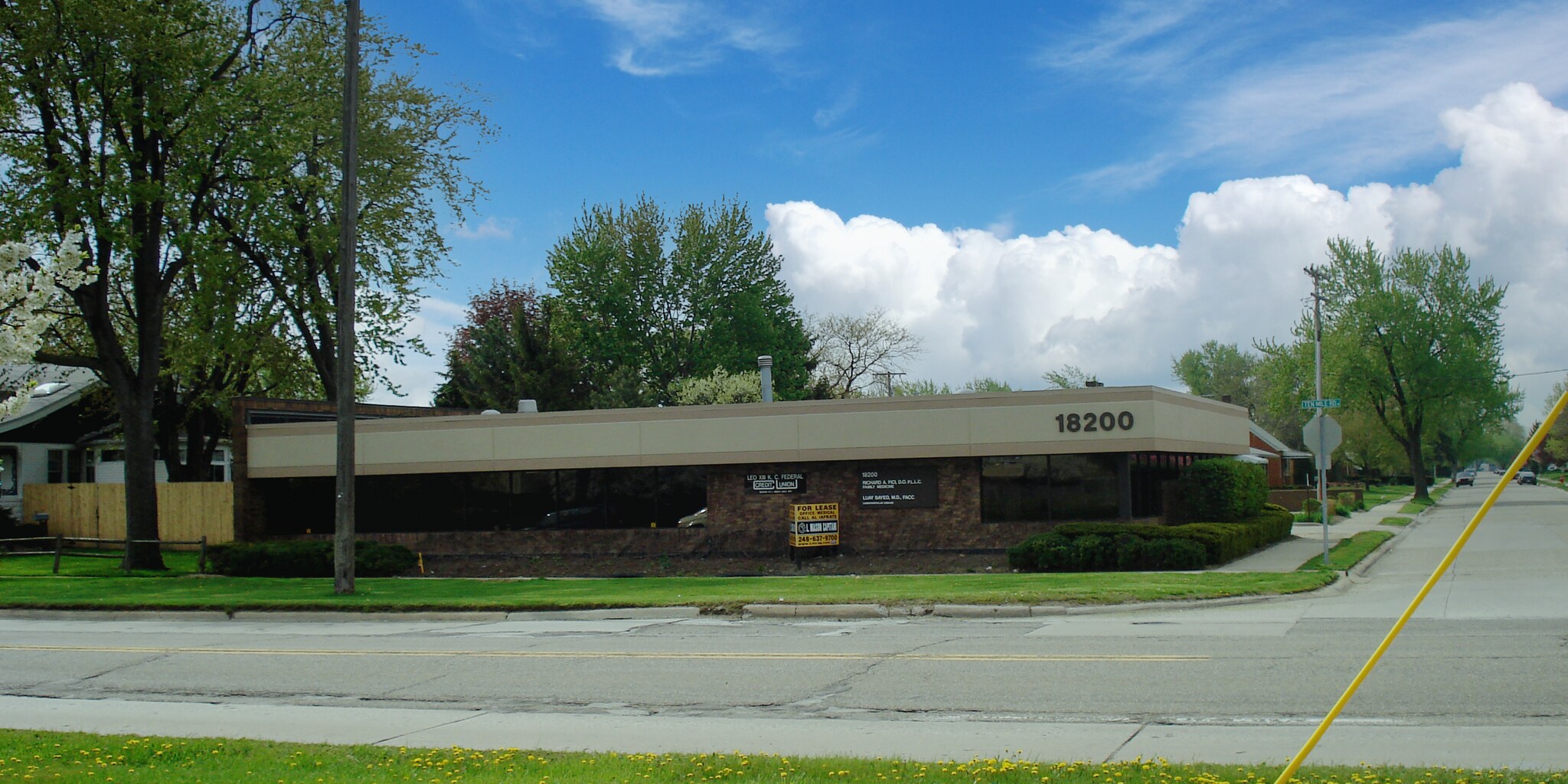 18200 E 10 Mile Rd, Eastpointe, MI for Rent