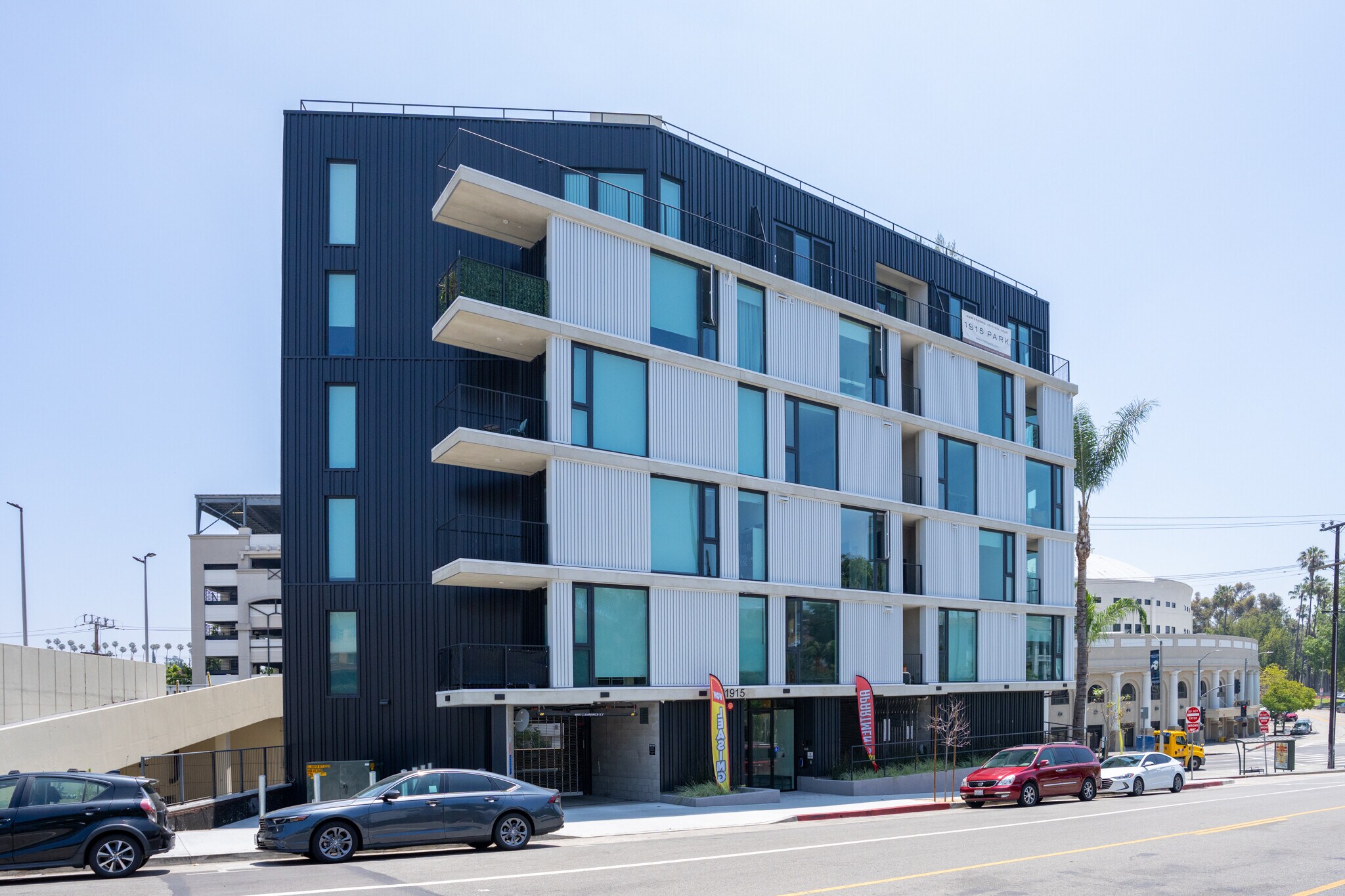 1915 Park Avenue, Los Angeles, CA for Sale