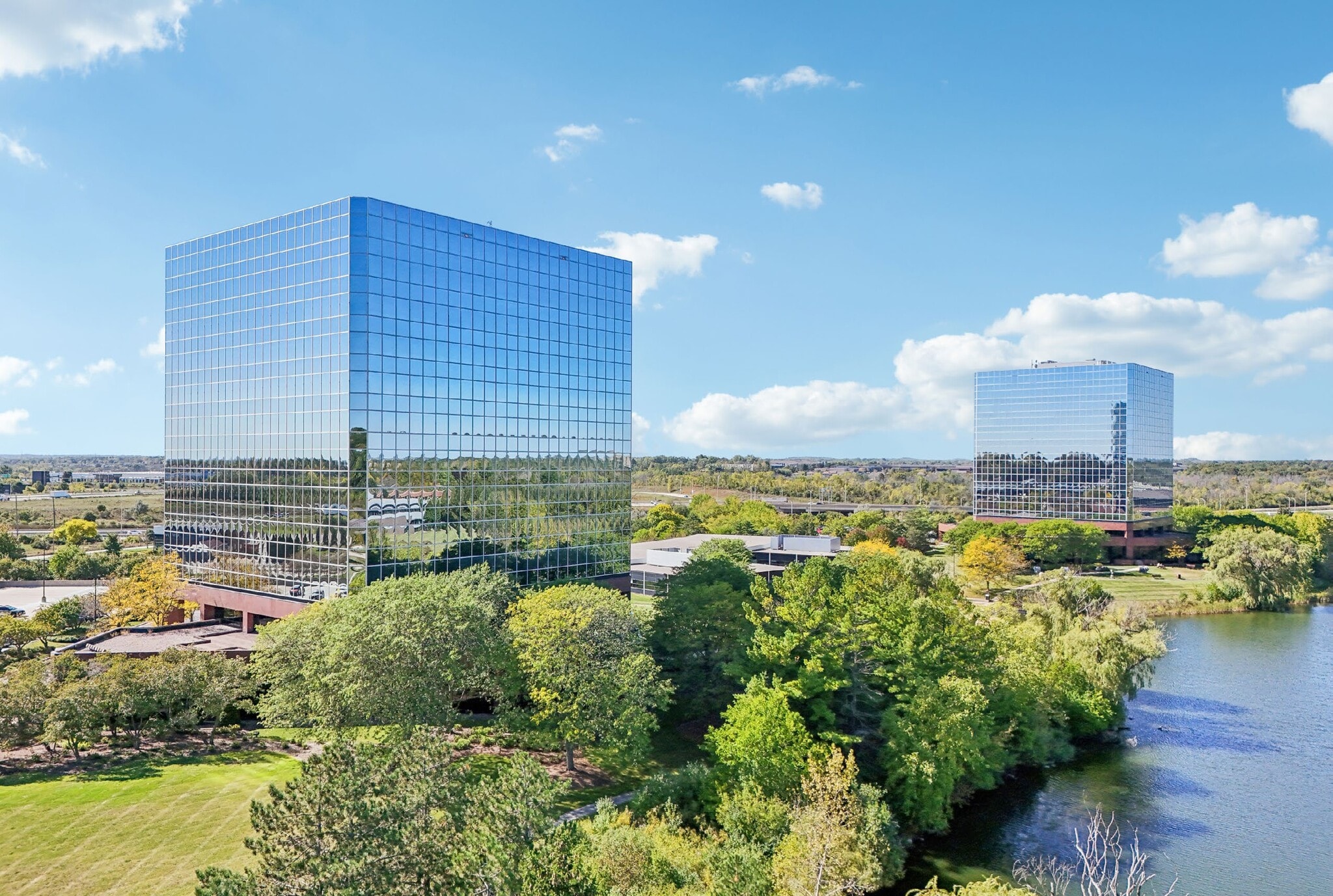 10850 W Park Pl, Milwaukee, WI for Rent