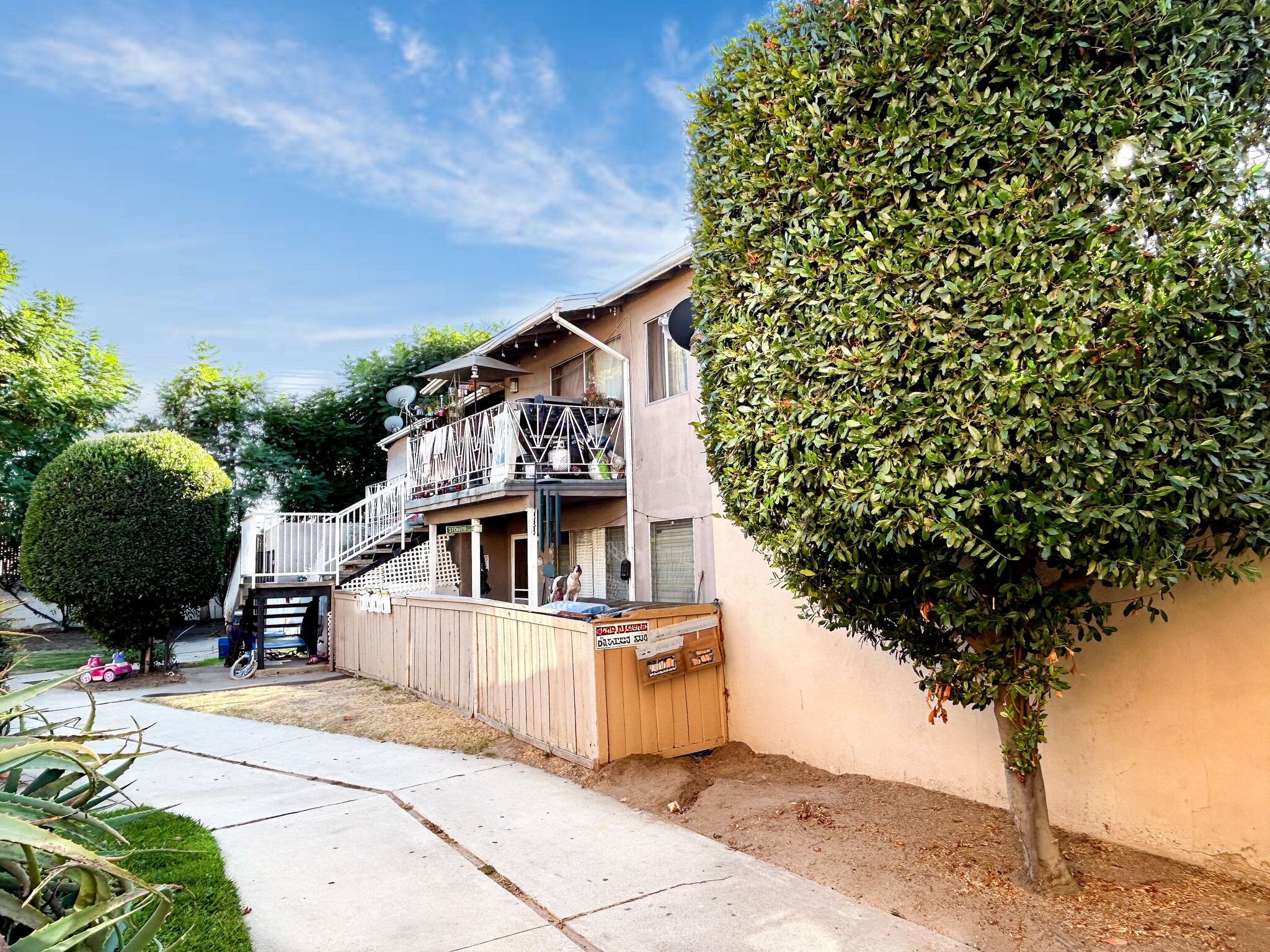 554 E Hurst St, Covina, CA for Sale