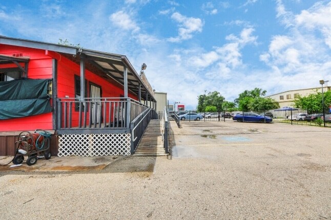 6549 W Tidwell Rd, Houston, TX for Rent