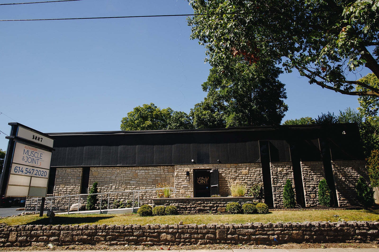 3887 Indianola Ave, Columbus, OH for Rent