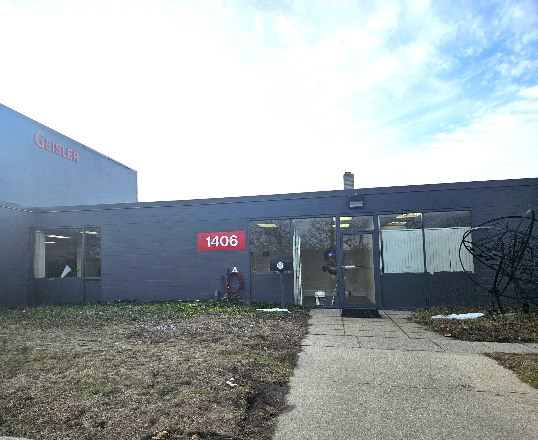 1406-1414 E Pine St, Midland, MI for Rent