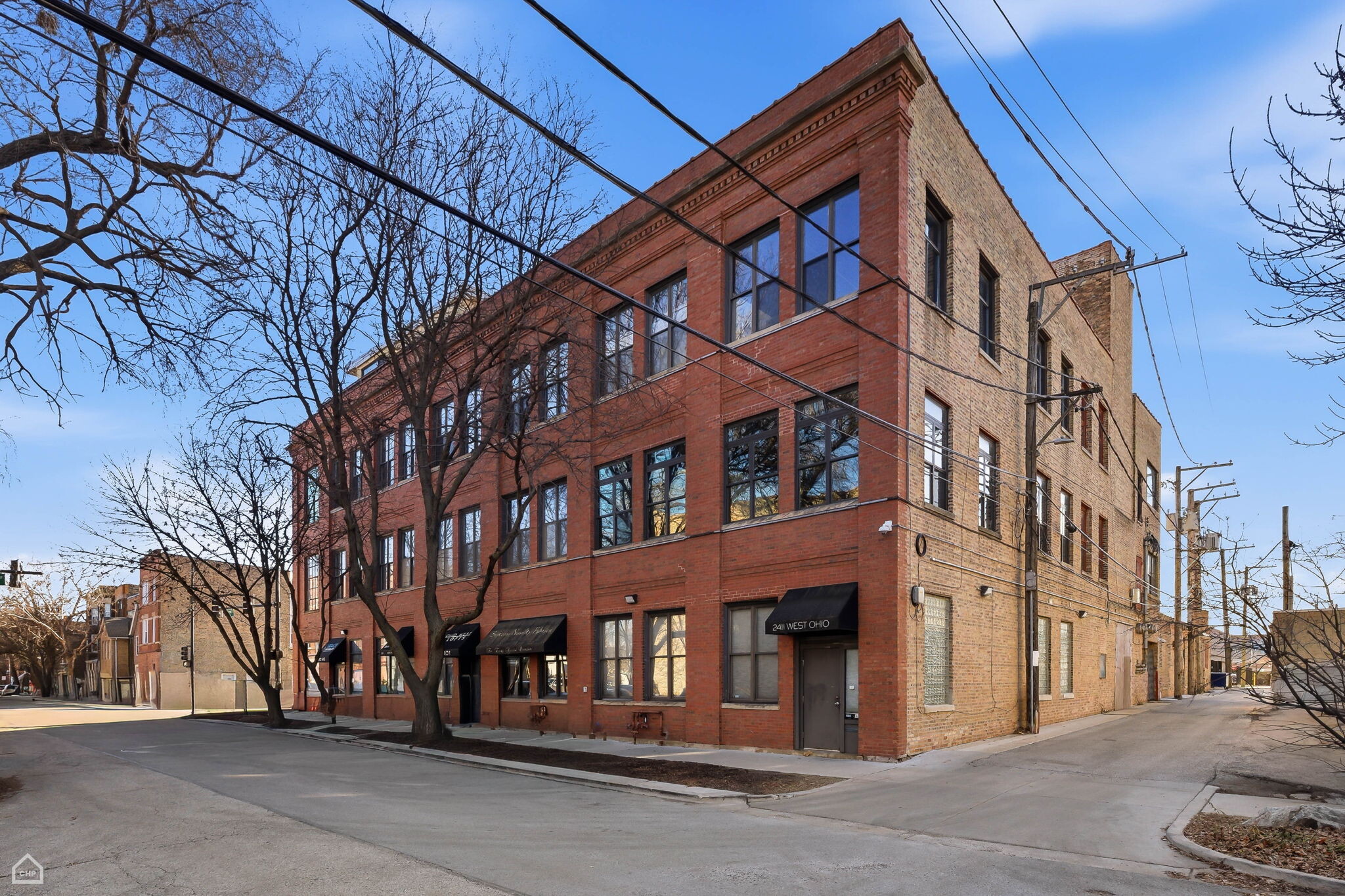 2401 W Ohio St, Chicago, IL for Sale