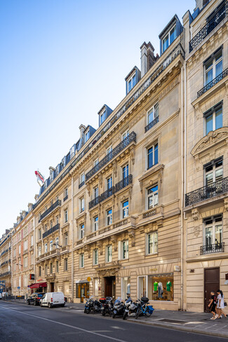 Paris, PAR Office - 58 Rue Pierre Charron