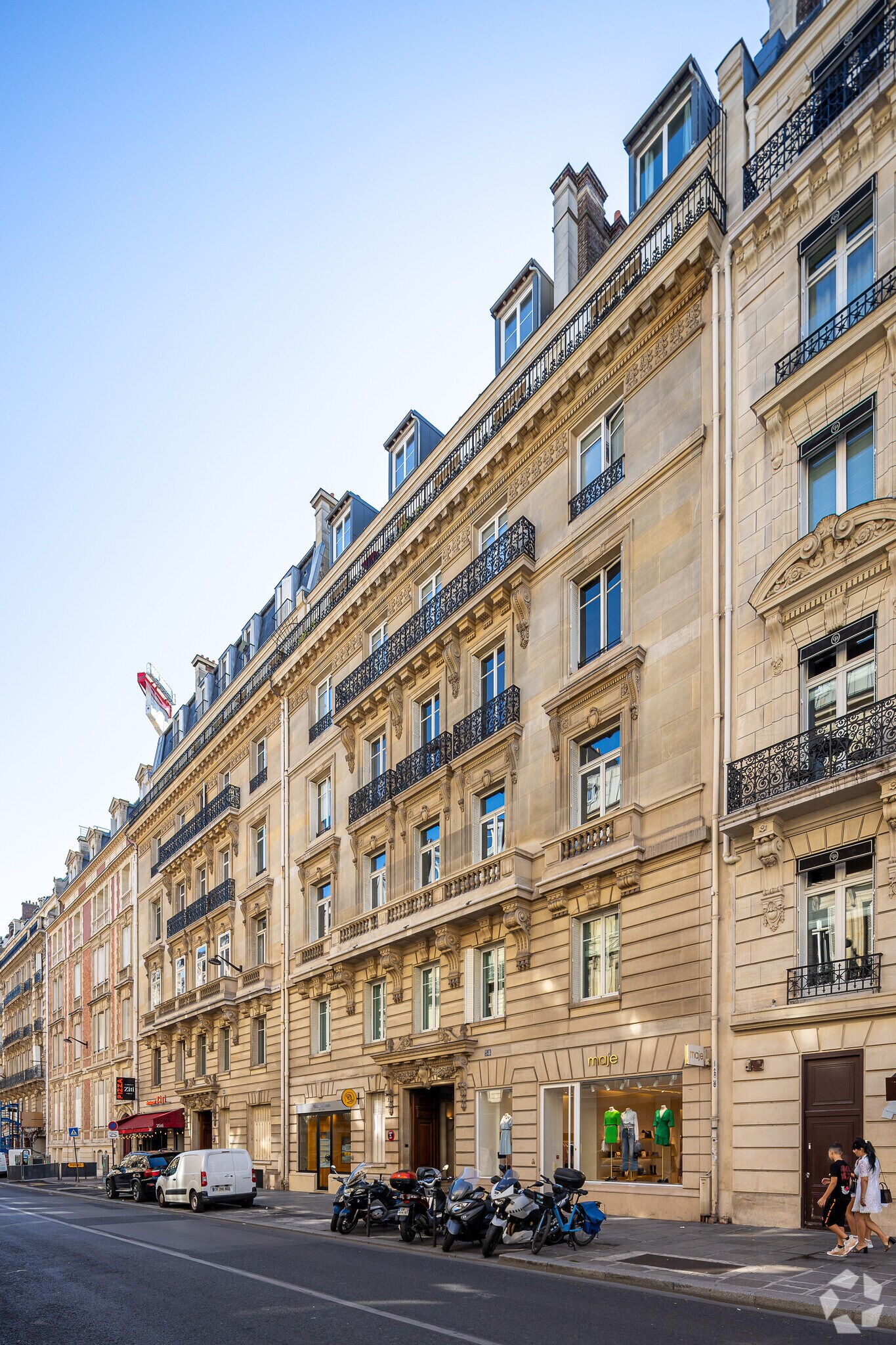 58 Rue Pierre Charron, Paris, PAR for Rent