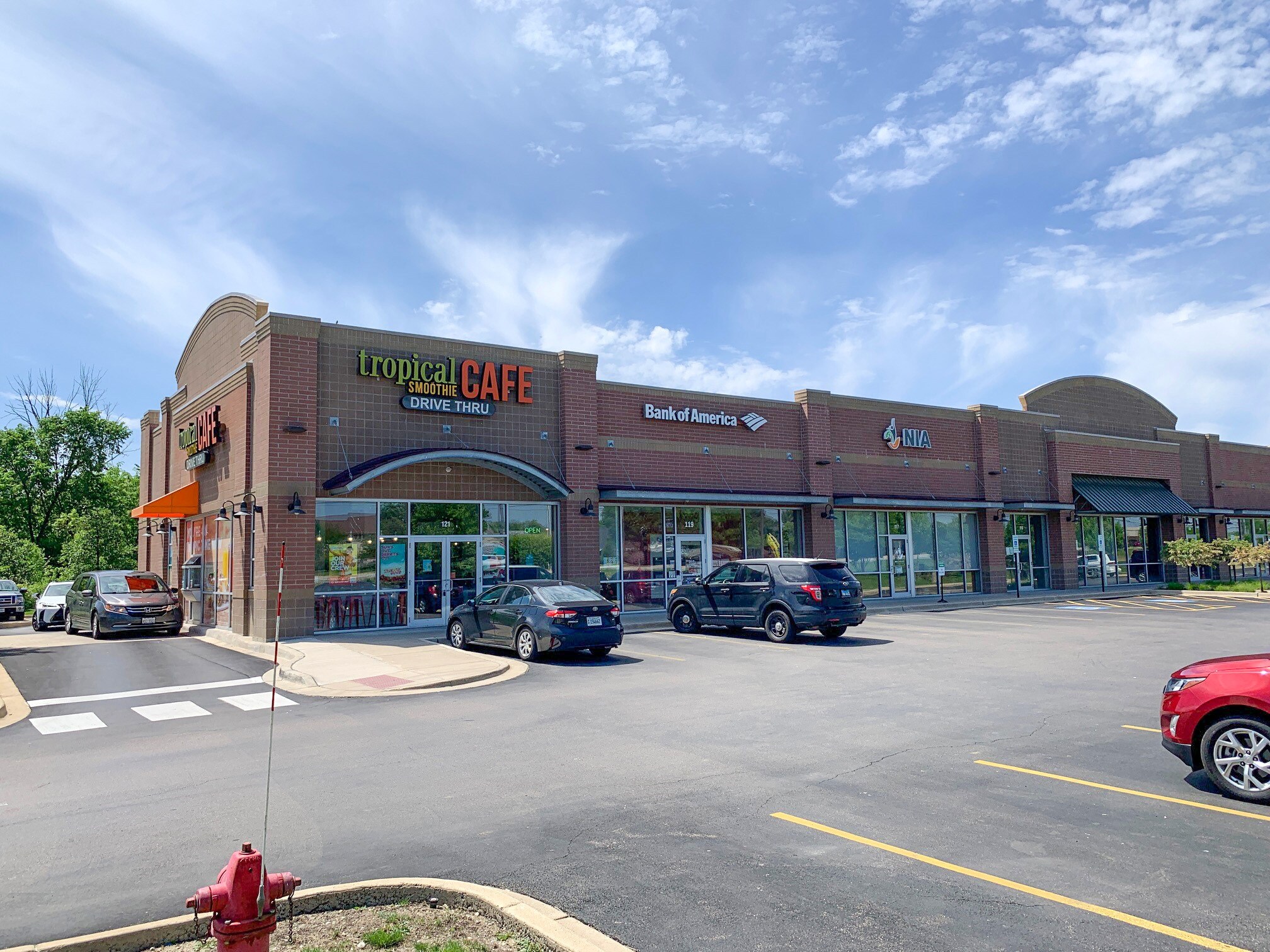 1535 Butterfield Rd Aurora, IL 60502 Retail Property for Lease on