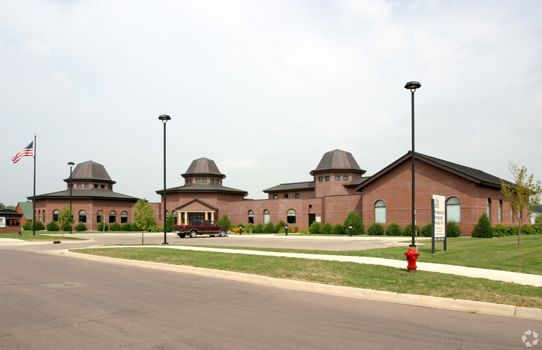 1201 NE 1st St, New Prague, MN for Sale