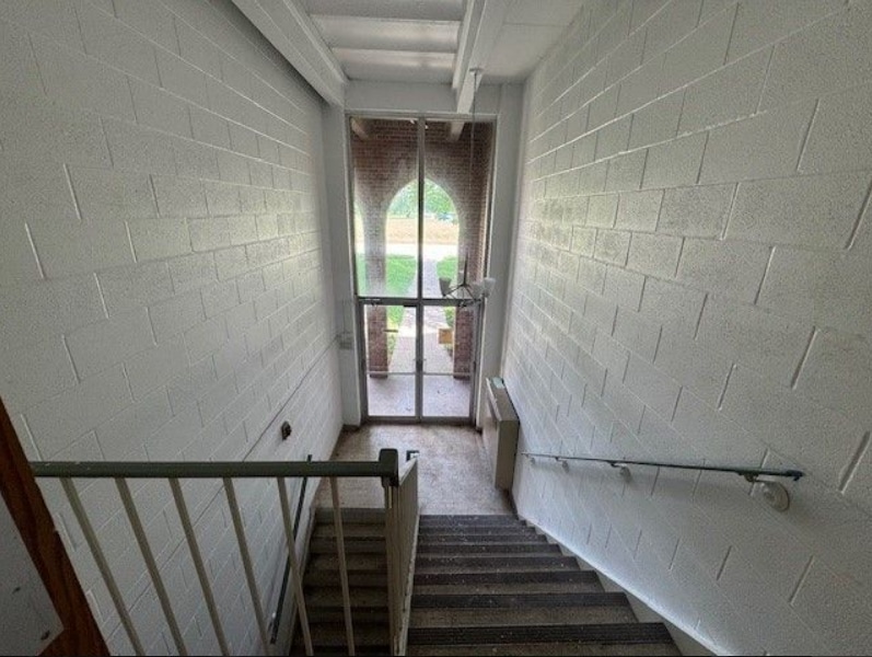 1203 3rd Ave, Rockford, IL for Sale