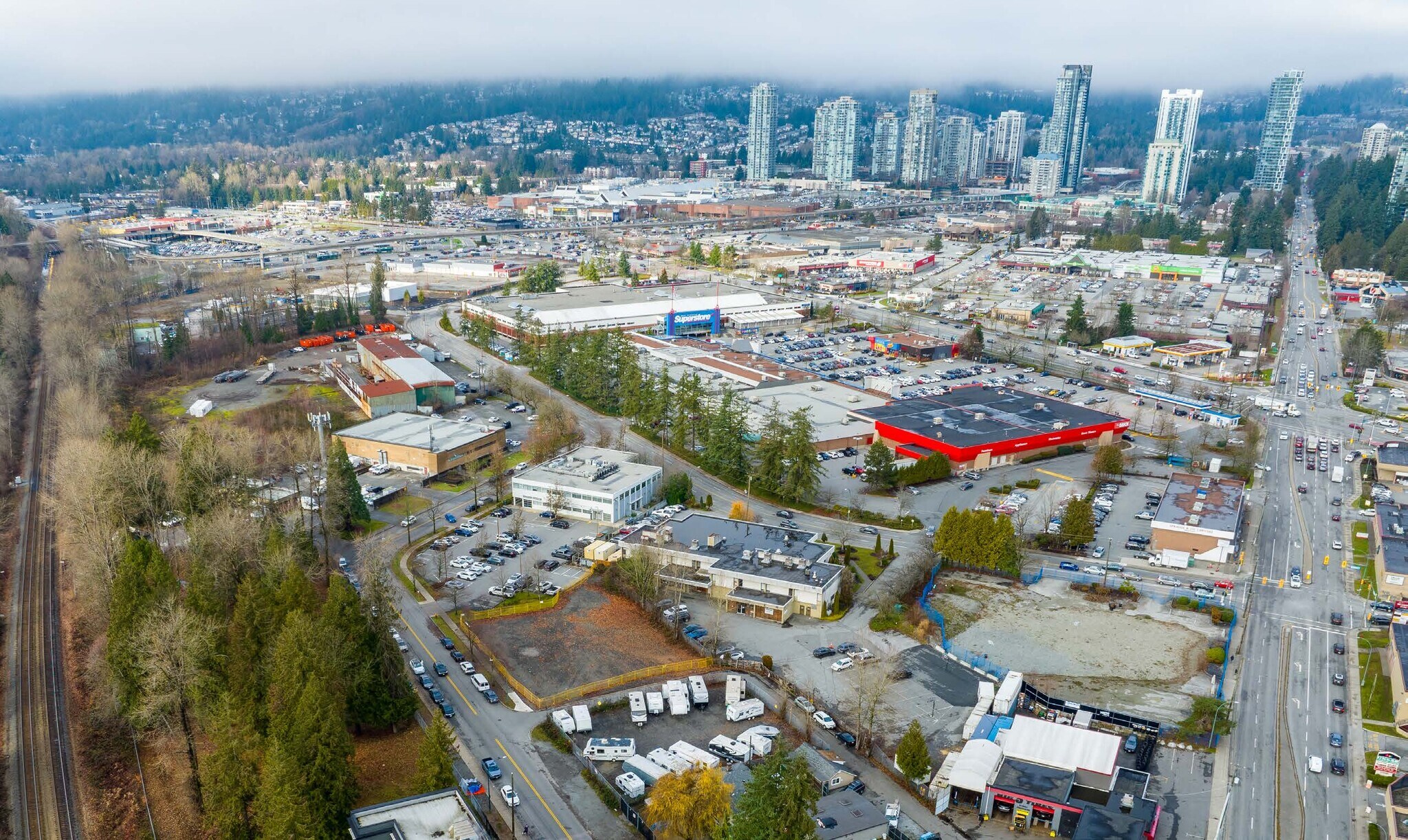 3021-3033 Gordon Ave, Coquitlam, BC for Rent