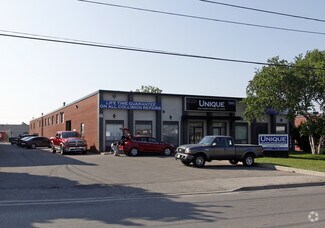 1240 Crestlawn Dr  