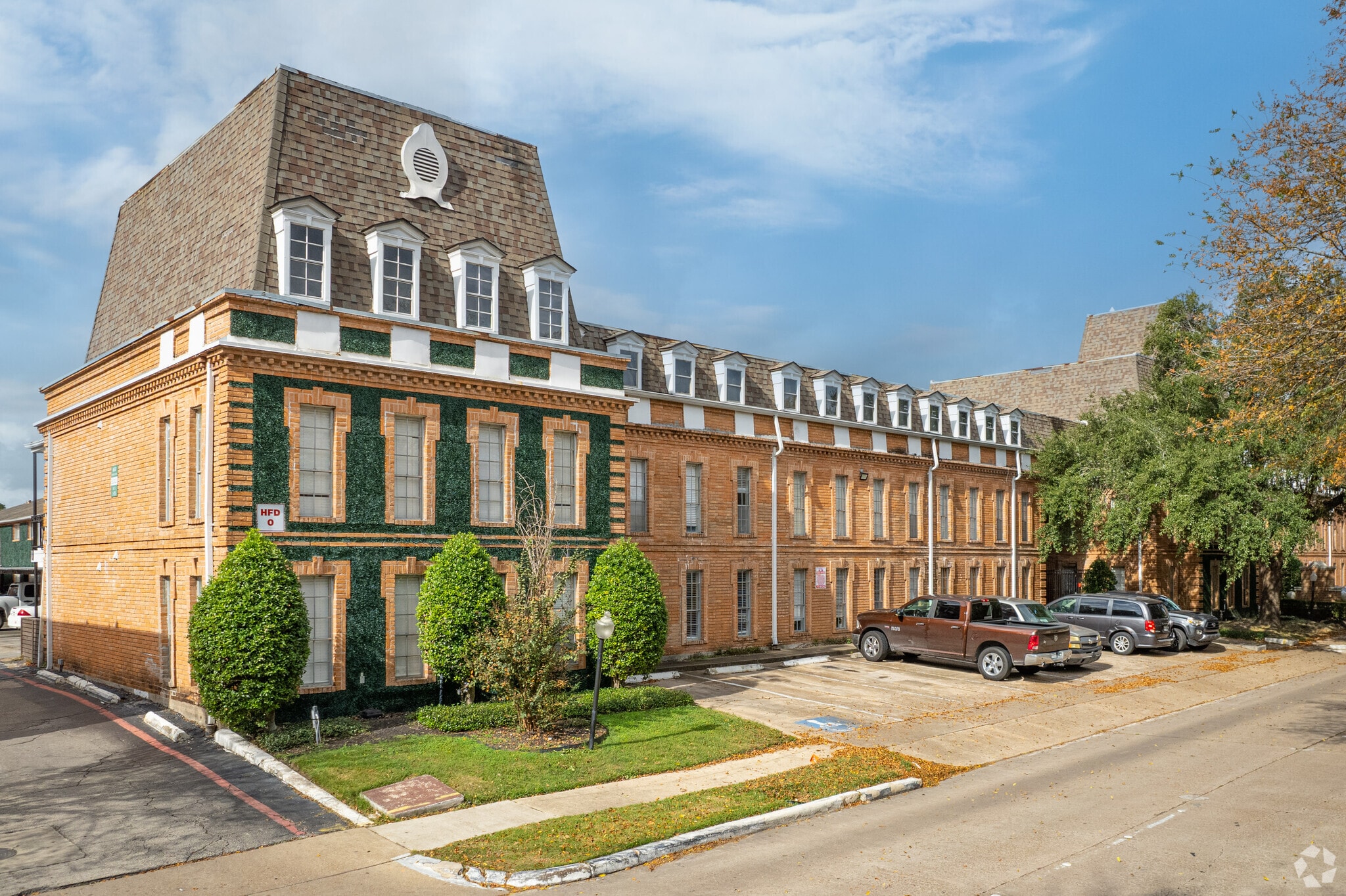 8900 Chimney Rock Rd, Houston, TX for Sale