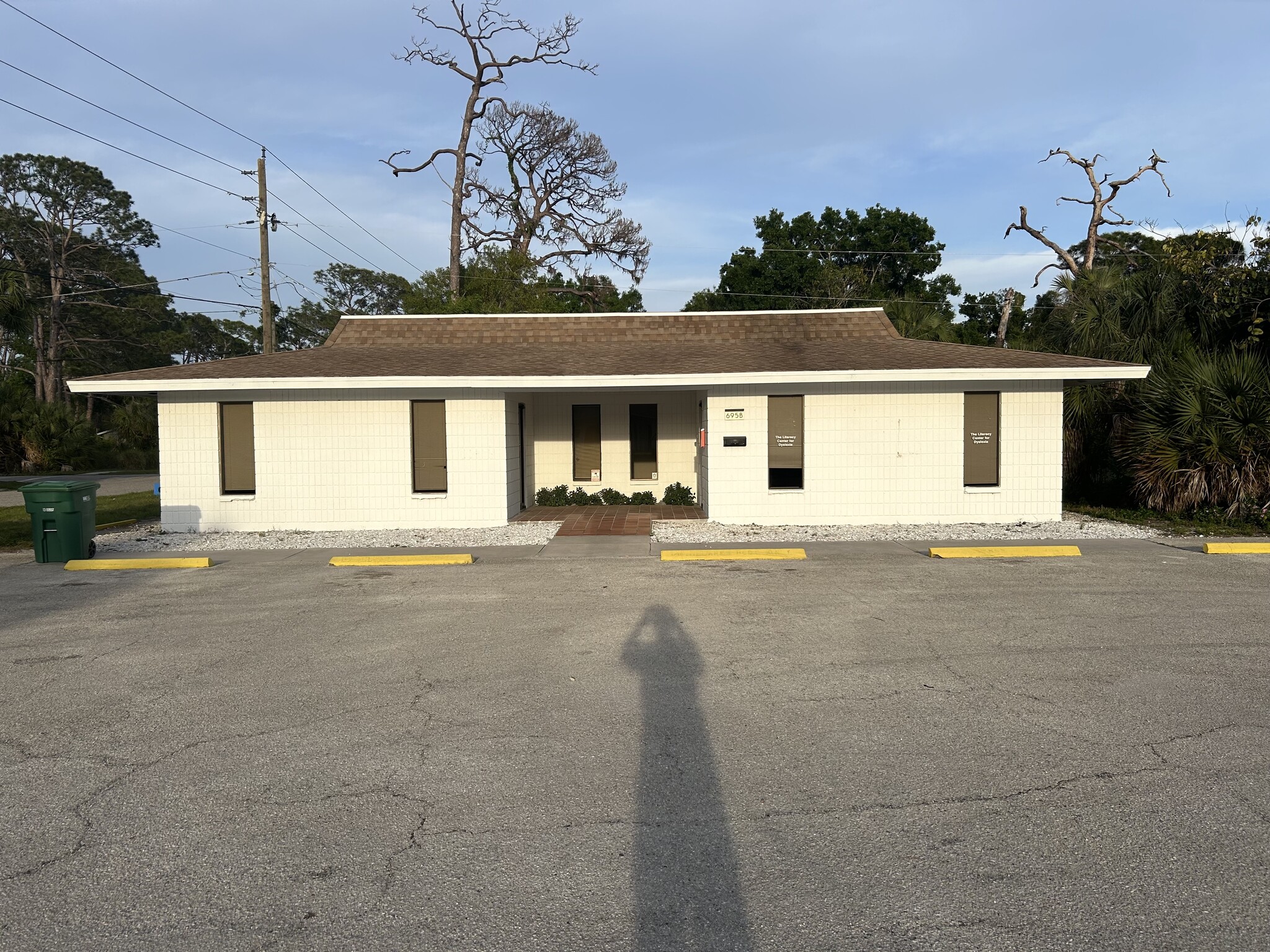 695 Old Englewood Rd, Englewood, FL for Rent